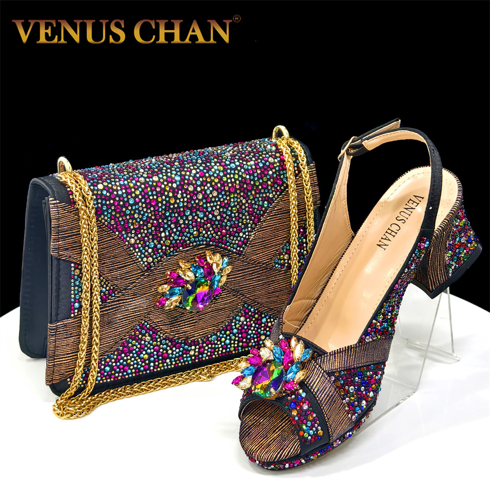 Women Bags On Sale - مجموعة أحذية وحقائب اليد النسائية الإيطالية