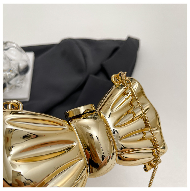 حقيبة كلاتش صغيرة معدنية ذهبية - مراجعة Clutch Bag Evening وسعره