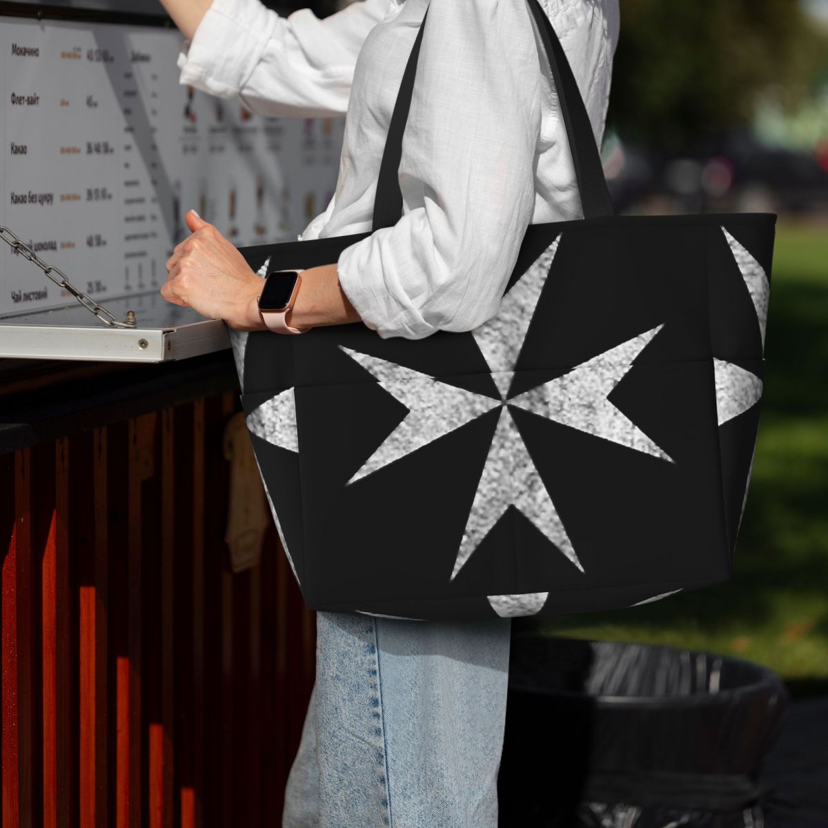 حقيبة شاطئية كبيرة للسيدات بتص - مراجعة Women Bags Malta وسعره