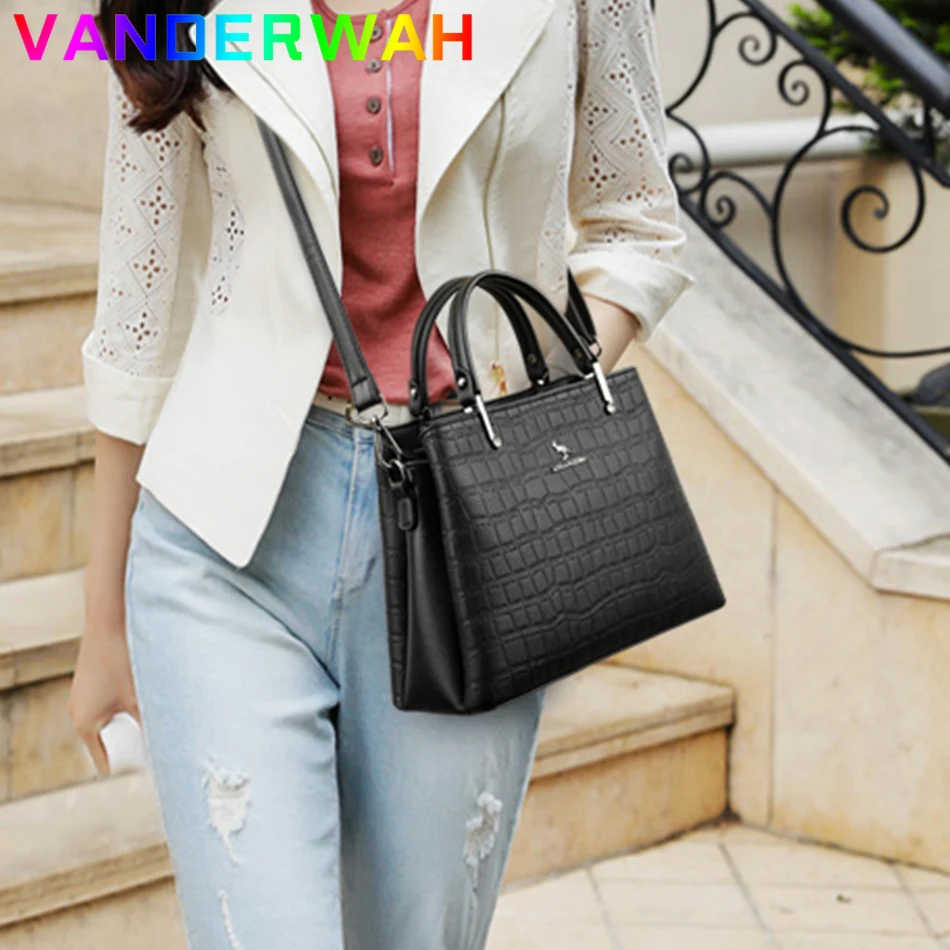 حقيبة يد نسائية أصلية للمتسوقي - مراجعة Women'S Bags Jacquemus وسعره