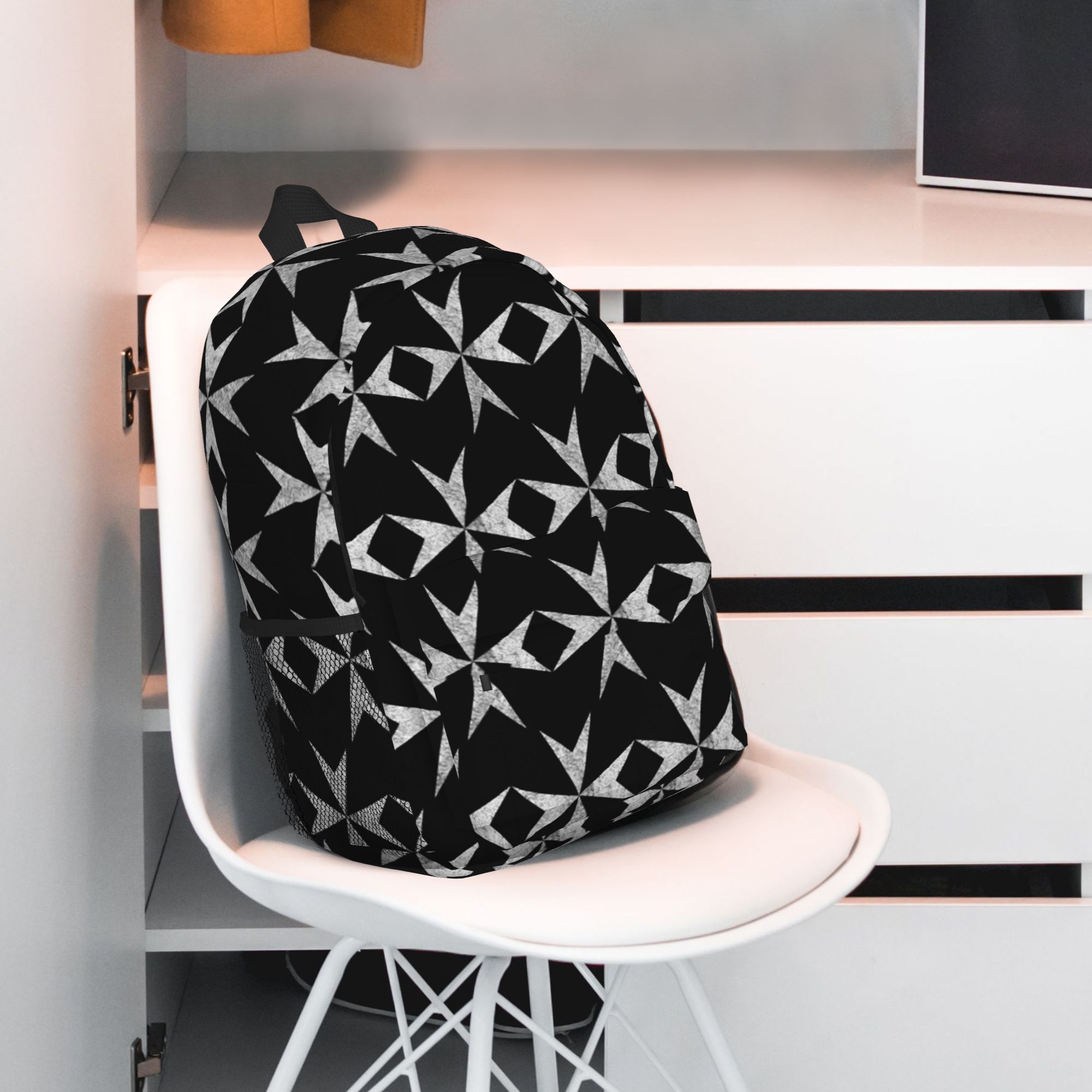 حقيبة ظهر Maltese Cross Knight - مراجعة Women Bags Malta وسعره