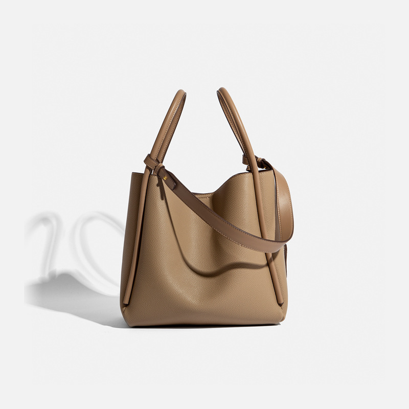 حقيبة يد نسائية فاخرة خفيفة من - مراجعة Women'S Bags Jacquemus وسعره