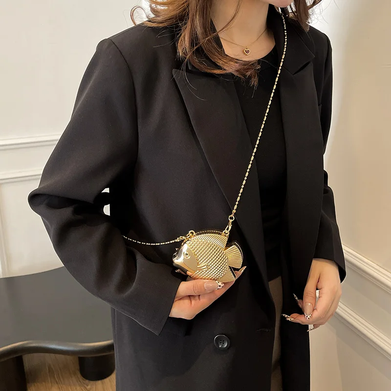 لطيف الأسماك الصغيرة شكل معدن  - مراجعة Clutch Bag Evening وسعره